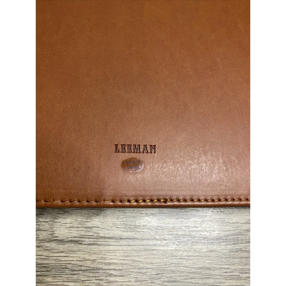 Coca-Cola Portfolio Organizer Unisex OS Tan Good Faux Leather Zip Tech Case